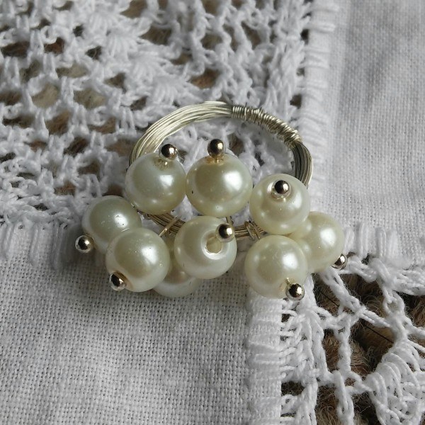 Faux pearl cluster ring