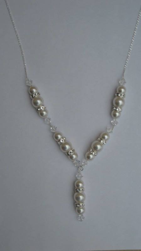 Sterling silver sparkly Swarovski white pearl necklace