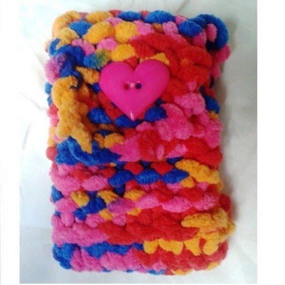 Handknitted mobile phone / tablet computer / e-reader case