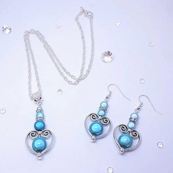 necklace and earring jewellery se