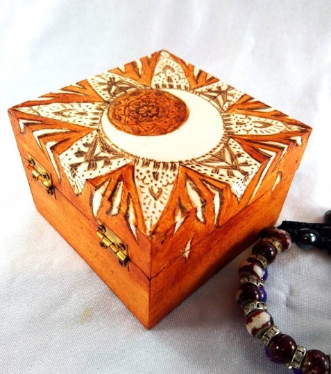 Vintage Art Jewelry Box Keepsake Box Ceramic Tile Jewelry Box Antique Box Decorative Box The Lady And The Unicorn Wood Jewelry Box